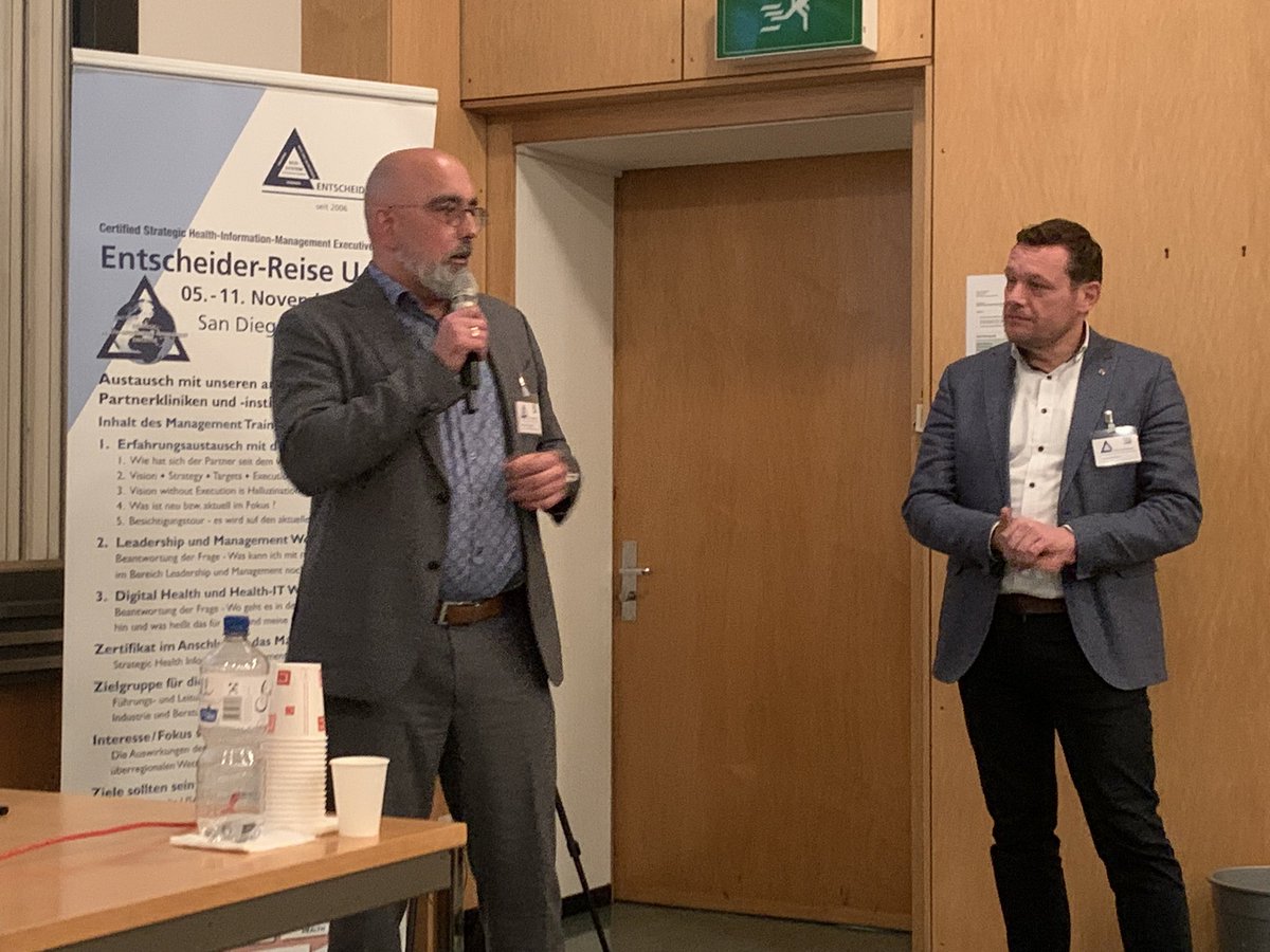 Pierre_Meier's tweet photo. #HIE22 Das Onboarding von klinischen Apps etc. ins Patientenportal, mit Günther Giegeling @BEWATEC &amp; Georg Woditsch, @AlexianerGmbH 
… und eine Keynote von @GreschkeM @RecareGmbH „Erfahrungen aus den #KHZG“ https://t.co/yi25yAdAqB