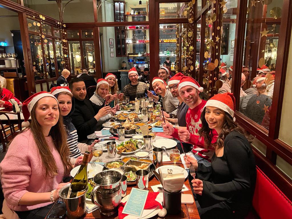 BM labs Christmas party 2022! Great afternoon with friends old and new <a href="/Dishoom/">Dishoom</a>. Blonde McIndoe ho ho ho 🎅 #academicchristmas #partyseason #Science