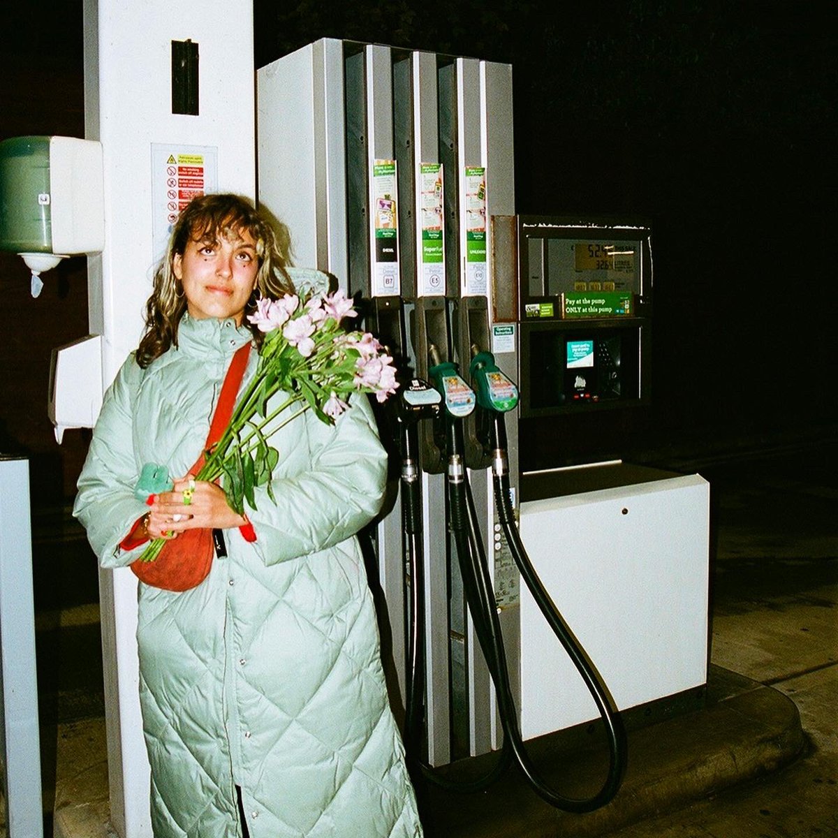 Tomorrow night we play our last 2022 gig at Deaf Institute! We’re on at 8:45 for Whip-Round Live! 🔥

Come get your last dose of the waves to get yourself through the winter 😘