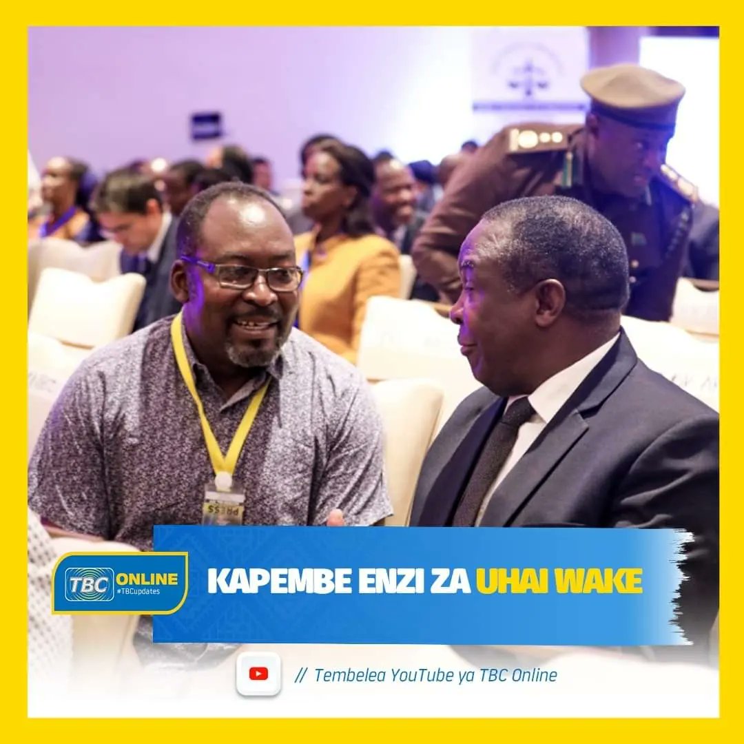 tbcfmtz's tweet photo. Picha mbalimbali zikimuonesha mwandishi wa habari na mpiga picha wa Shirika la Utangazaji Tanzania (TBC) mkoani Manyara,  Joachim Kapembe,  akishiriki kwenye matukio ya kikazi enzi za uhai wake.

Joachim Kapembe amefariki dunia wakati akishuka kutoka kilele cha Mlima Kilimanjaro. https://t.co/3MVLR1jQXX