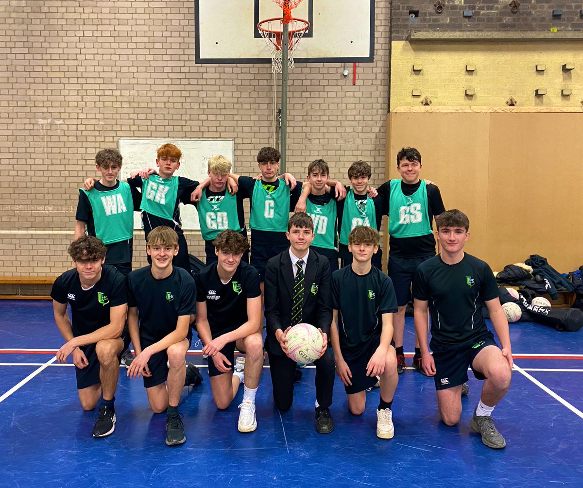 MissWattsPE's tweet photo. Say hello to the KS4 boys netball team 👋🏻 A big thank you to @RobertSmyth_PE for such a well contested match. We took the win 13-12, but it could have gone either way. We look forward to the next round! @HeadofPELutt @LuttHigh @EnglandMMNA https://t.co/uLBlaSb6Sd