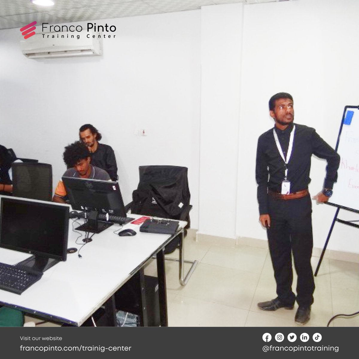 PintoTraining's tweet photo. مقتطفات من الفعالية المشتركة بين مركز فرانكو بنتو و الفرع الطلابي ل IEEE جامعة الخرطوم ، التي هدفت لتوعية الطلاب بالمجالات التقنية الرائدة الان بغرض تقريبهم لمتطلبات المجال العملي https://t.co/LJtKKyVkoy