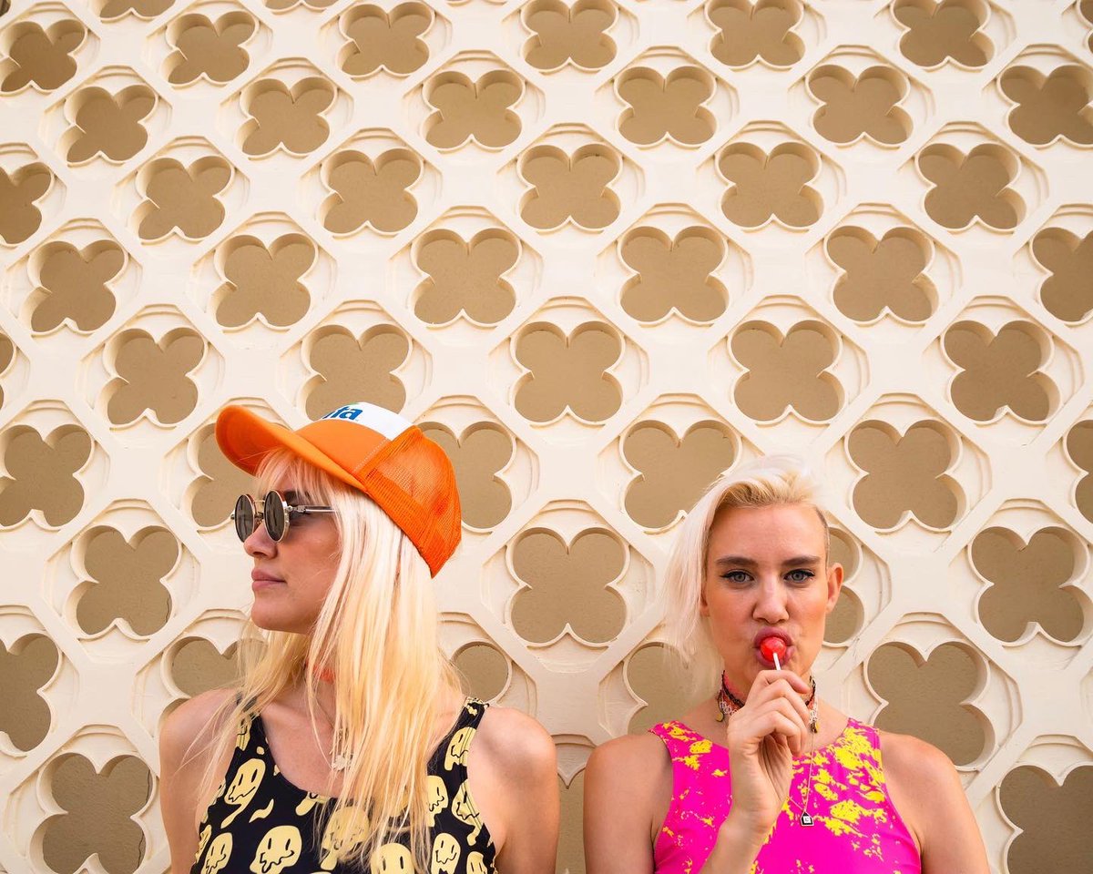 nervomusic's tweet photo. We like this wall…. This is a nice wall…. 🤩🍬🍭📸📸👯‍♀️ #wheninQatar #tourlyfe #strikeapose #findaprettywall #takeapic https://t.co/yj8lguEvu4