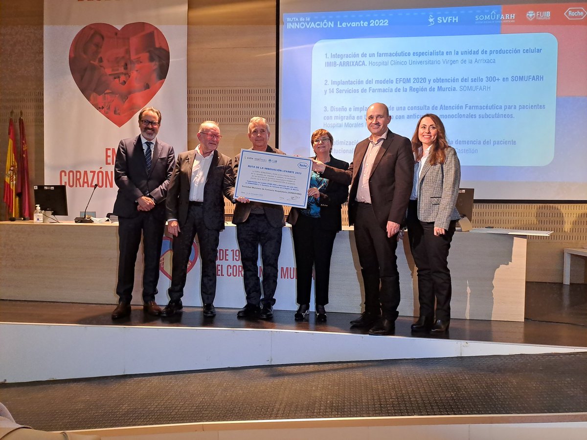 Somufarh's tweet photo. Enhorabuena a los premiados y gracias a todos los participantes en la Ruta de la Innovación 2022,  gracias a los asistentes a la jornada de entrega de premios t al @Area6VegaMedia por su acogida @SVFH_ #FUIB @Somufarh @roche_es https://t.co/rwwHHwpLhv