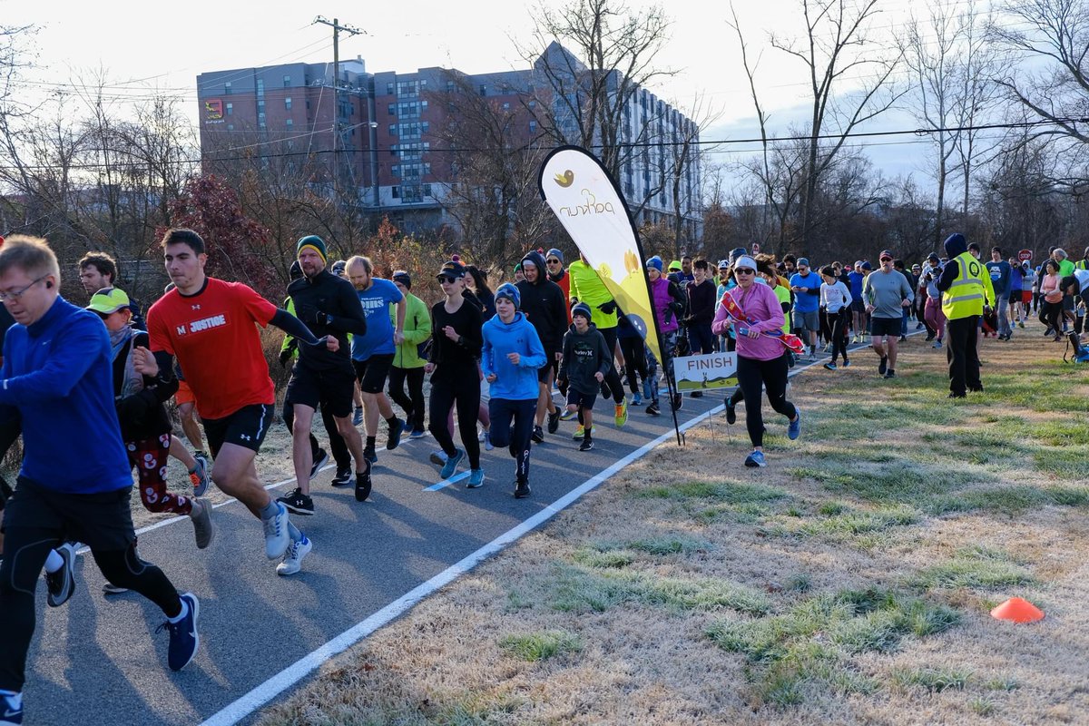 parkrunUSA's tweet photo. College Park parkrun had the 2nd fastest parkrunner in the US this week (15:49) narrowly losing out to the fastest parkrunner at Clermont Waterfront parkrun (15:44). CP also had the slowest parkrunner this week (1:21:45). There’s room for everyone at parkrun! https://t.co/iQfcqzWUZ3