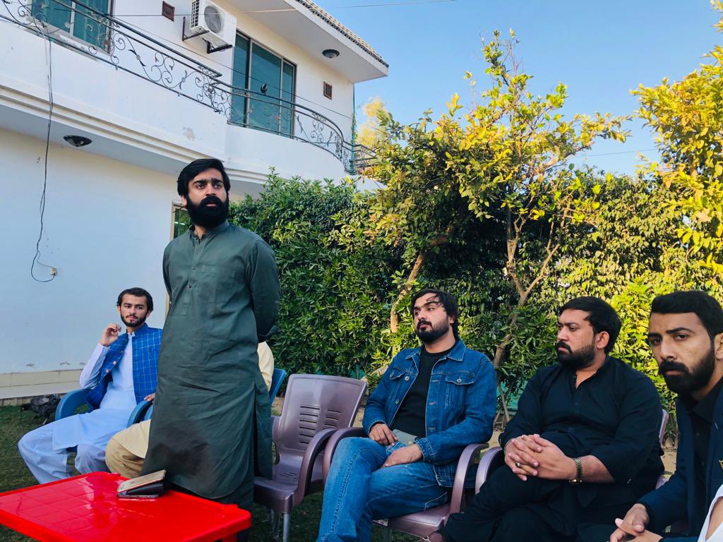 HasnainOwlakh's tweet photo. انصاف سٹوڈنٹس فیڈریشن سرگودھا یونیورسٹی کی اج ایک اہم میٹنگ ہوئی جس میں کل ہونے والے خان صاحب کا طلبہ سے لائیو خطاب کے حوالے سے بات چیت ہوئی انشاللہ کل سرگودھا یونیورسٹی کے طلبہ یونیورسٹی میں خان صاحب کے خطاب سنے گے
#ISFUOS❤🇧🇫 https://t.co/9aHQJbZIkT