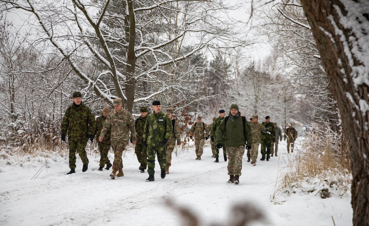 VCorps's tweet photo. HAPPENING NOW! Command post exercise #WinterStrike 23!
The Victory Corps-led CPX, which involves six units across five different locations, began Dec. 11 and runs through the 15th.
#StrongerTogether
📷 ⬇️ : @FightingFirst with our @NATO allies and regional security partners https://t.co/walDWvfRyo
