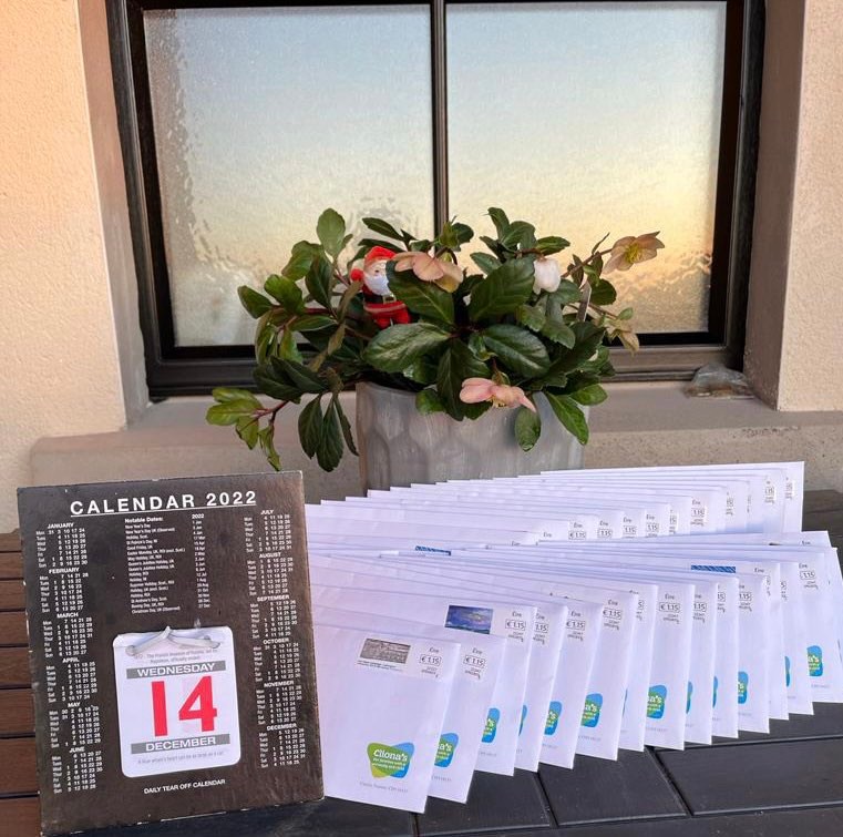 Cheques in the post this evening to 32 families across 16 Counties.
Our largest ever monthly posting which we hope will make it a brighter &amp; financially lighter Christmas for all of these families whether spending it in hospital or at home
Thank you for helping shine this light