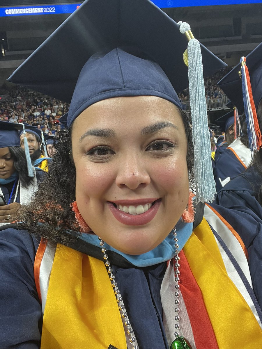MrsEscosClass's tweet photo. #Done Thank you to my wonderful support system and all of my spectacular professors @TeamELPS  #UTSA #MEEPMEEP https://t.co/79M4Za6hKt