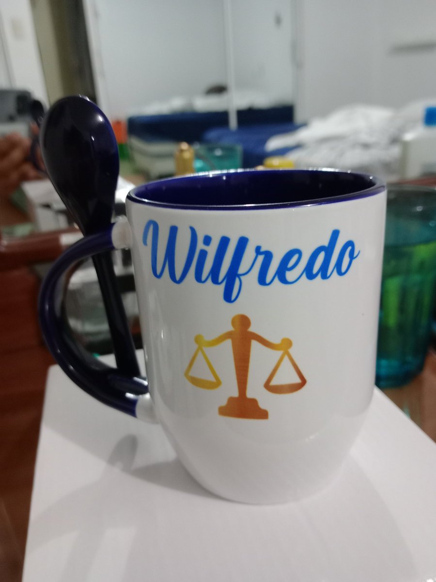 StarkBoy29's tweet image. #HoraDeCafe!