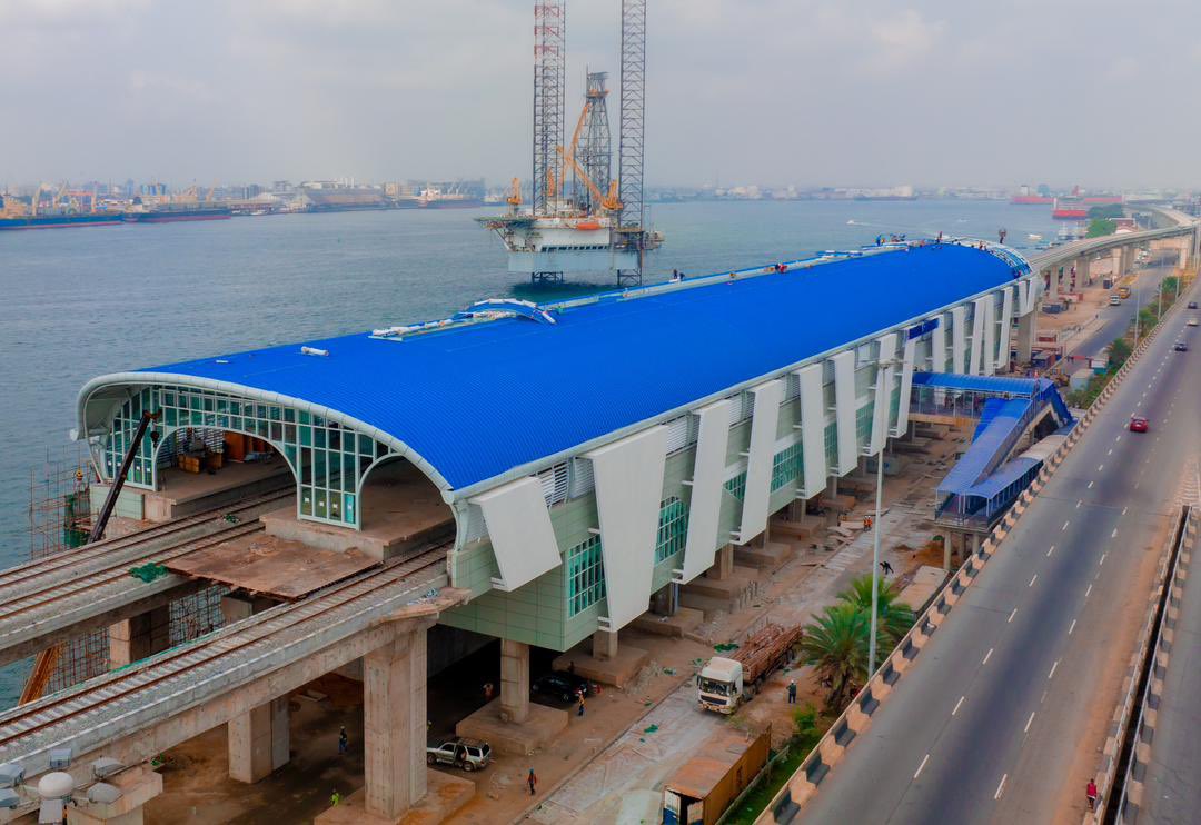 mrlurvy's tweet photo. Fast forward to 2042, one of Rufai Oseni’s mentees will say this was built by Lord Lugard. https://t.co/uJBrpsufeW