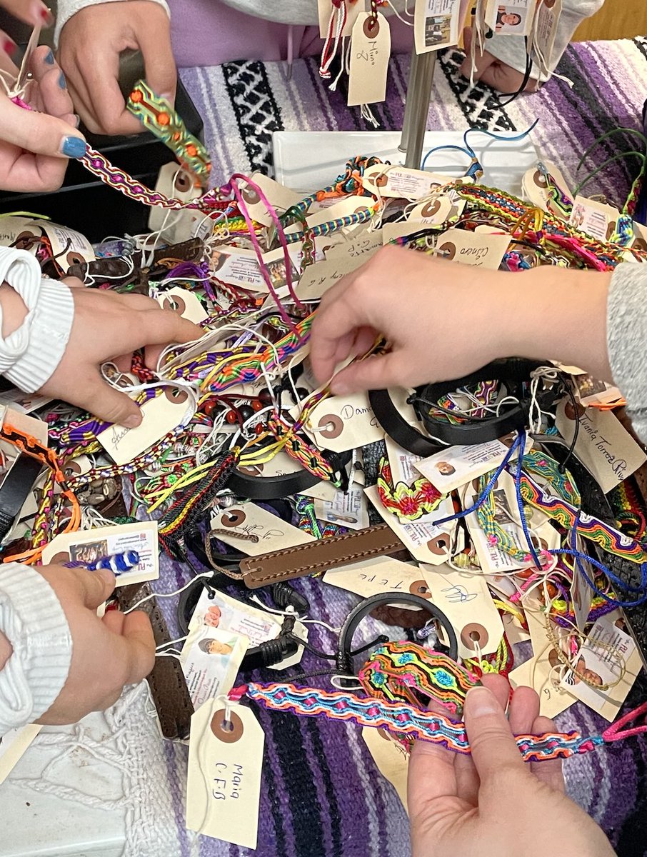 EWL_Brookline's tweet photo. Heath Spanish students support the Pulsera Project! Stop by to learn about the organization and support sales of beautiful, fair trade bracelets made in Central America. https://t.co/8m9eVQclUY
