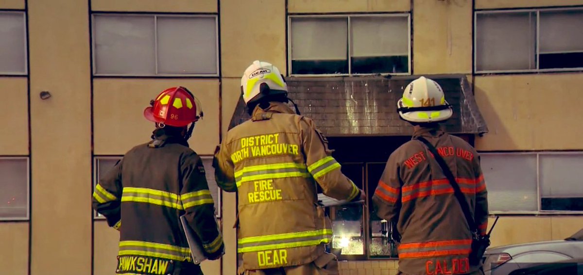 Love this photo, working together works