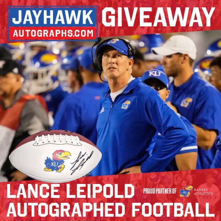 FansOfKU's tweet image. 🚨GIVEAWAY TIME🚨

We’re giving away a Lance Leipold autographed football!

Here’s how to enter:

1. Retweet this tweet
2. Like this tweet
3. Follow @FansOfKU and @JayhawkAutogrph 

Winner announced 12/23