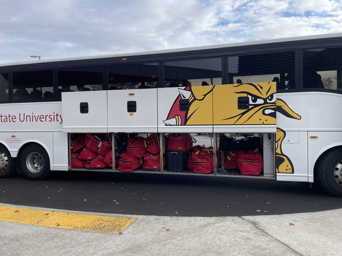 Dawgs loading up for Texas! Headed to the national championship game! #FerrisTexas22