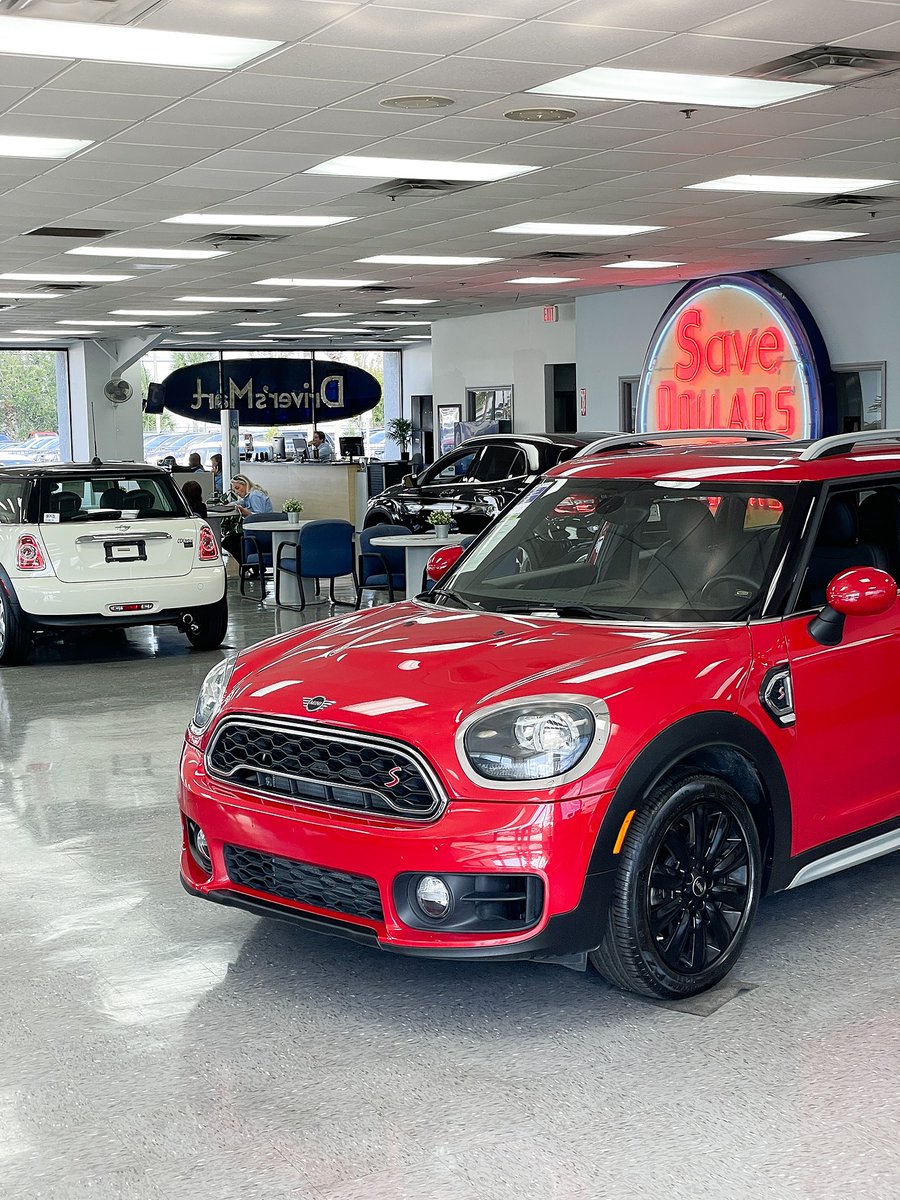 DriversMart's tweet image. Mini party in the showroom with these two beautiful Mini Coopers. Ready to have some fun during a test drive? 😏