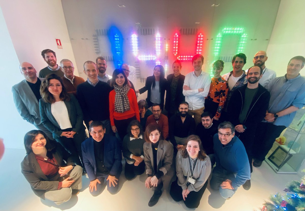 FhP_AICOS's tweet image. FhP-AICOS most recent project AISYM4MED just had its kick-off meeting in Porto.

AISYM4MED aims to make quality data available for medical research and help create more #responsibleAI through a platform that combines #MachineLearning techniques and #SyntheticDataGeneration.