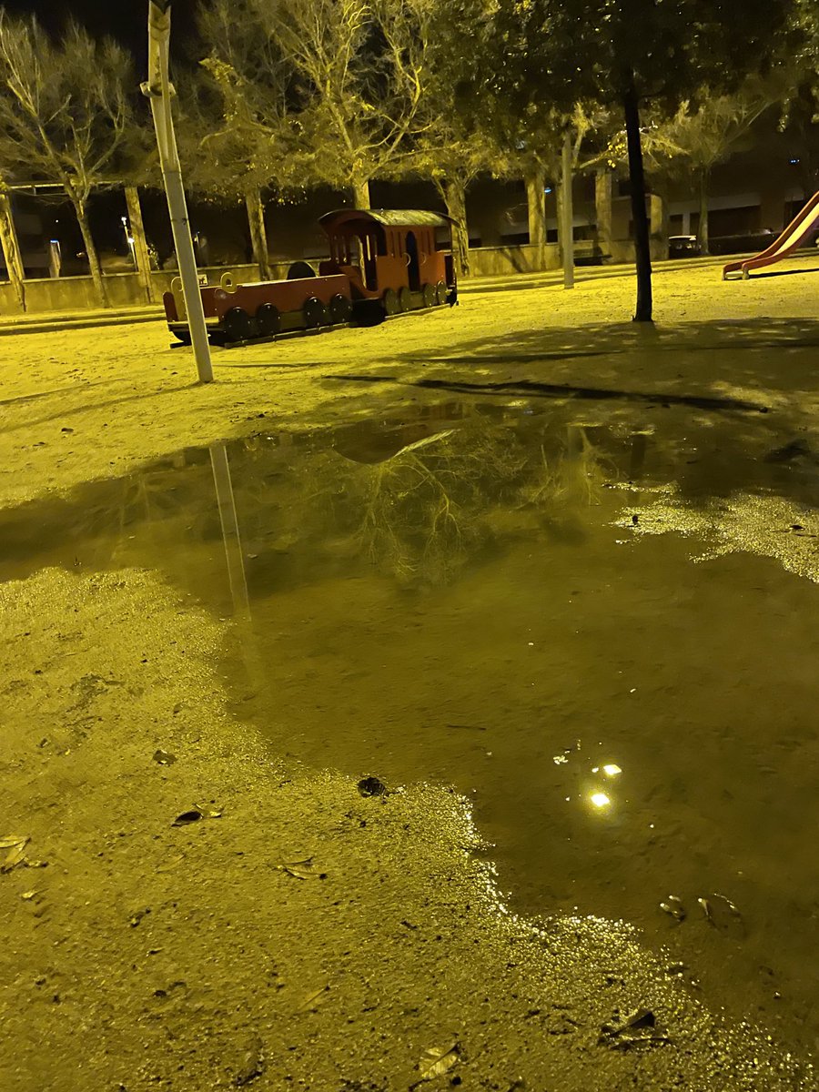 erro_toni's tweet photo. Diverses ubicacions candidates a acollir les futures piscines d’estiu de Manresa. 
#CalGravat
#SagradaFamilia
#Manresa❤️Esbarjo💦 https://t.co/JrL2kY5LE7