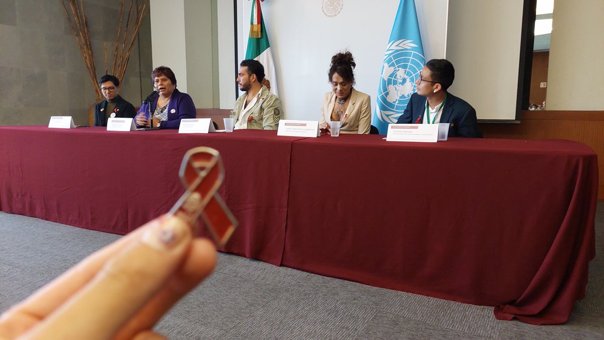 YaajMexico's tweet photo. #MesaPanel 🔴 "LABORES Y APRENDIZAJES DESDE LAS OSC Y REDES REGIONALES” en el marco del Foro multisectorial: "Realidades comunitarias de la respuesta al VIH a través de las fronteras". Un evento en conmemoración del #DíaMundialDelSida. https://t.co/wgF8CJK51B