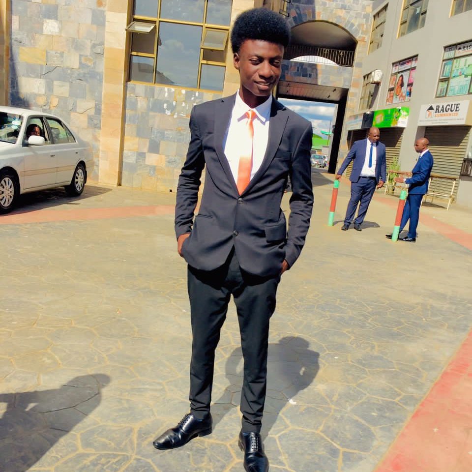 SydneyKatongo29's tweet photo. #DefferentlyEnabled https://t.co/UfJENGFz91