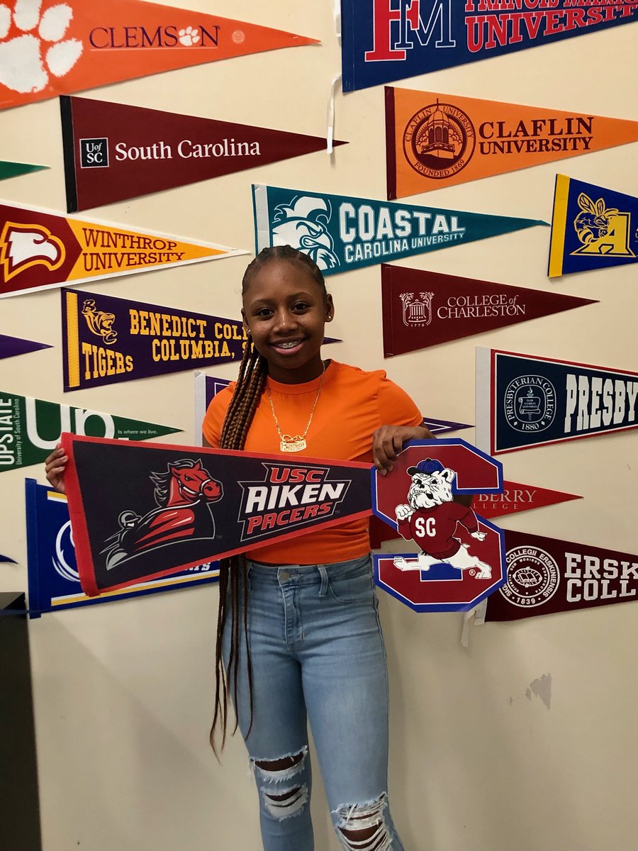 Congratulations and success wishes @RNECavaliers Kennedi with college acceptances @SCSTATE1896  #scstate @CSUNIV @Citadel1842 @USCAiken  @Aiken_T_College @ColumbiaKoala! Congrats on your excellent work and leadership in the classroom too! #WhatsGoodRNE