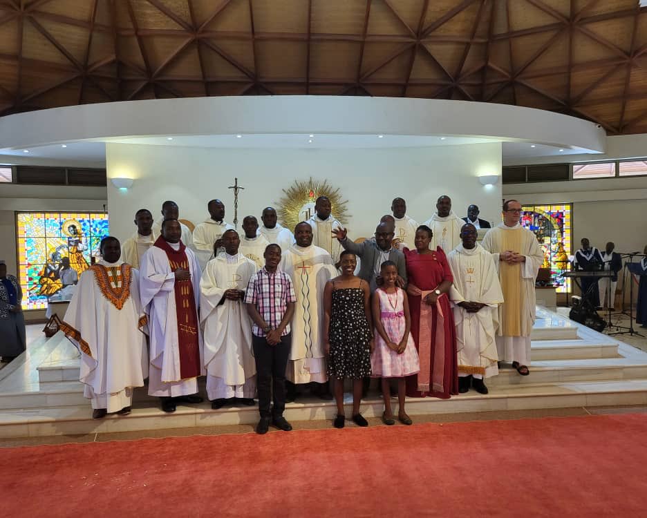 SimonKaggwaNjal's tweet photo. Celebrating Godβs grace! #Njalas@20 https://t.co/hwDqqzpYnE