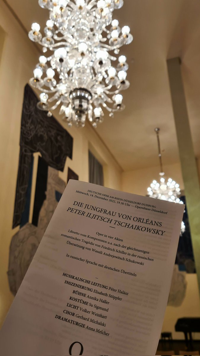 Opernjunkie's tweet photo. „Ty trogajesch menja“
Mit #OrleanskajaDeva heute mein dritter #Tschaikowsky innerhalb von fünf Tagen, freue mich auf die hochgelobte Produktion von Elisabeth #Stöppler an der @operamrhein 🎶 #OperAmRhein
#DieJungfrauVonOrleans https://t.co/4LfkBCE6La