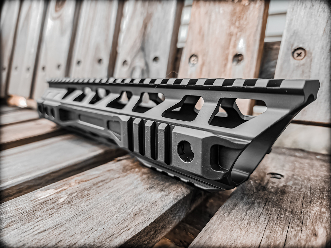 Phase5WSI's tweet photo. The new LPSNX10.5 out in the wild.
.
Follow our backup account @phase5weaponsystems #Phase5WSI #Phase5 #AmericanMade #556 #AR15 #AR15Build #phase5tactical #2ndamendment #2a #pro2a #MadeInUSA #guns #weaponsdaily #gunfanatics #newpatriot #donttreadonme https://t.co/qLAJGDKQOe