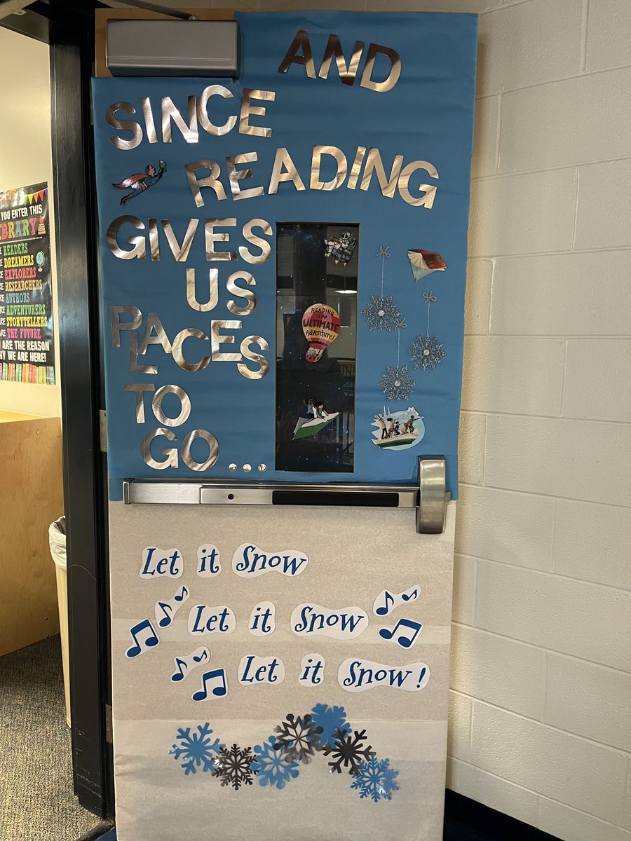 Holiday door decorating complete!❄️☃️📚