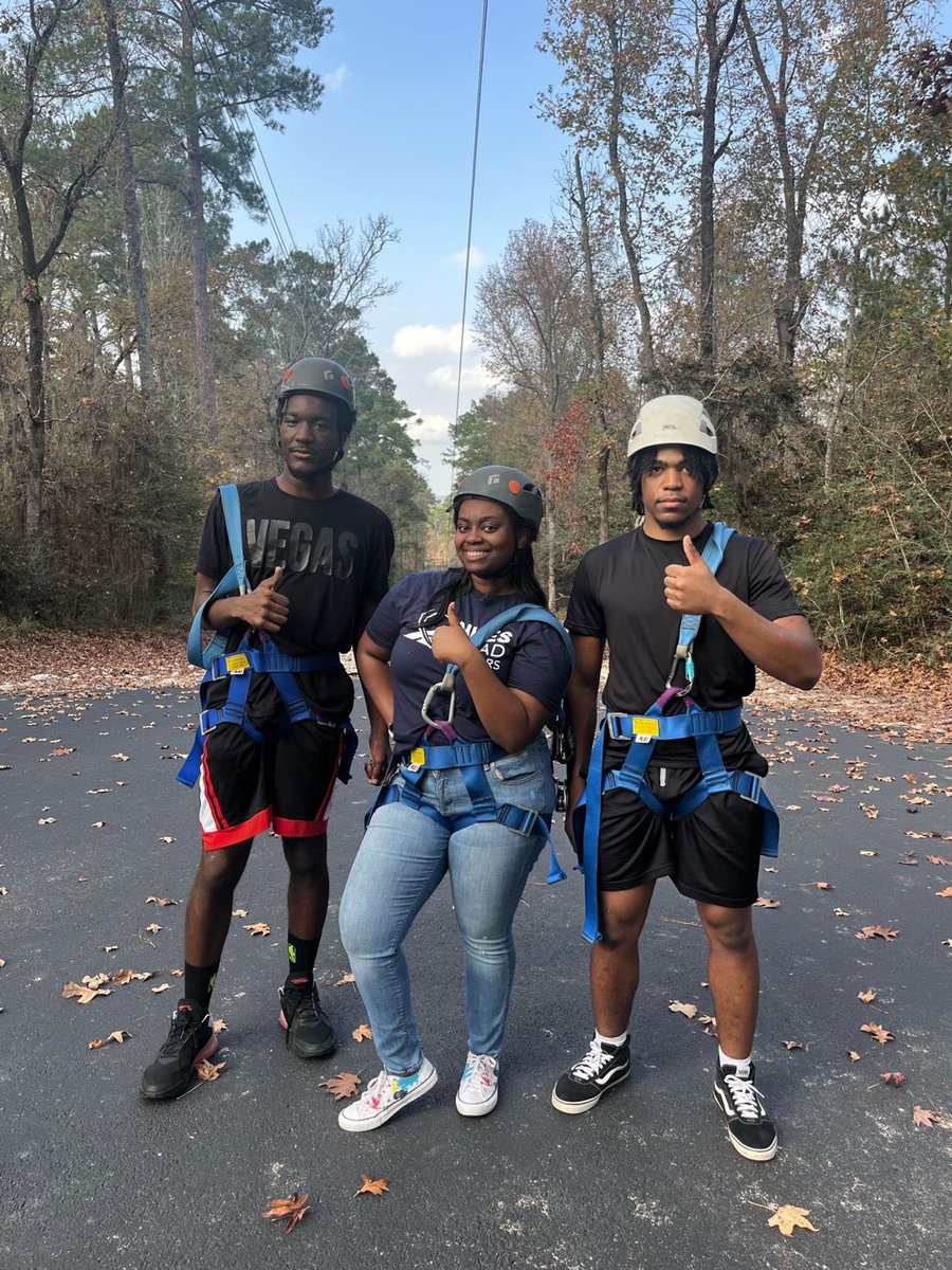 Our #MilesAheadScholars and TEAM are still raving about Forging Day 2.0 at Camp Cullen last Friday. A great opportunity to bond, fellowship, and re-examine what it truly means to be a Miles Ahead Scholar with a day in the woods.✨ #MakeADifference #BrotherHood #HISD