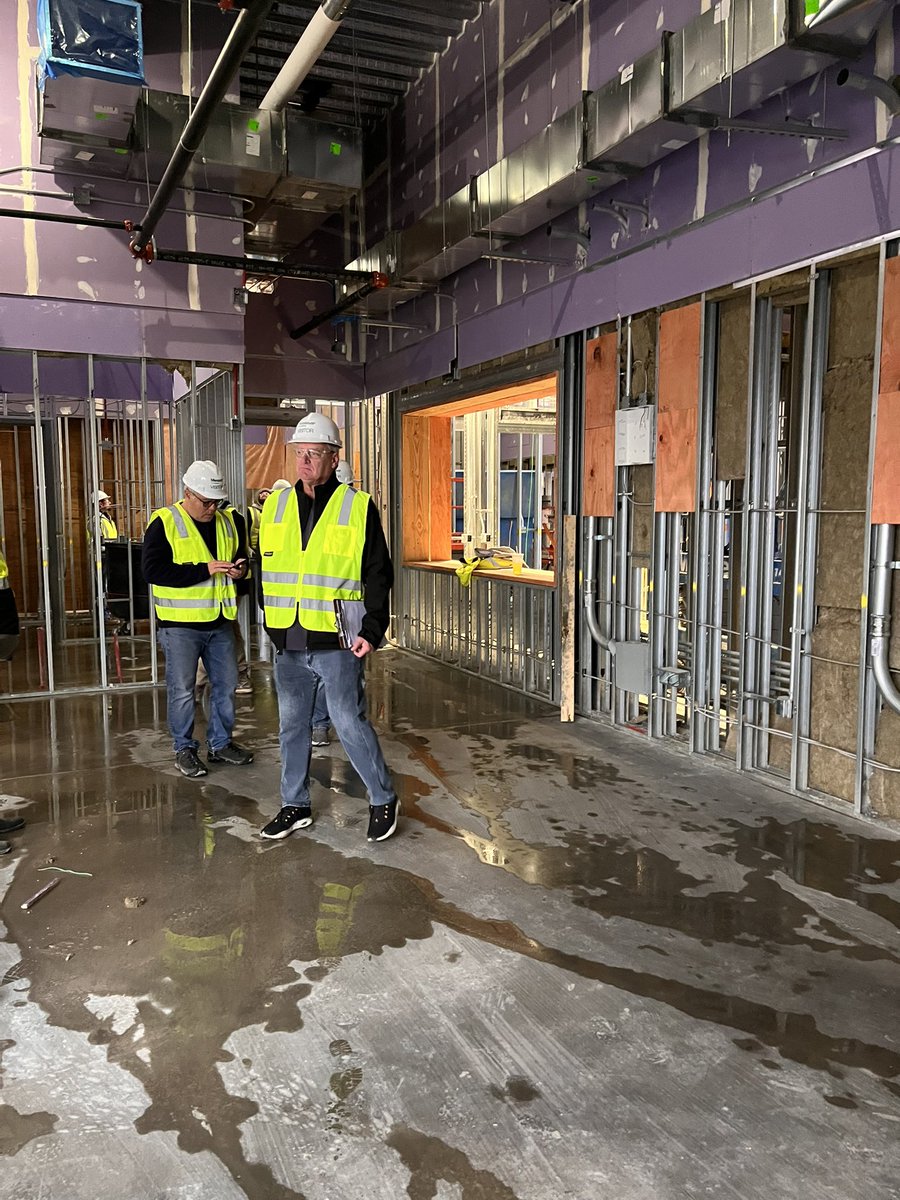 Got a tour of the Glass Center!  So excited for the flyer news and media students!  C’Mon Dec 2023!! <a href="/DaytonPrezSpina/">Eric F. Spina</a> <a href="/univofdayton/">University of Dayton</a> <a href="/UDaytonAlumni/">udaytonalumni</a>