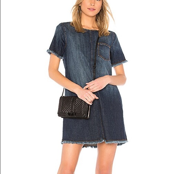 DreaVintage's tweet photo. So good I had to share! Check out all the items I'm loving on @Poshmarkapp #poshmark #fashion #style #shopmycloset #rozali #calvinklein #currentelliott: https://t.co/0HQeQuwNeB https://t.co/VaqNPbkp87