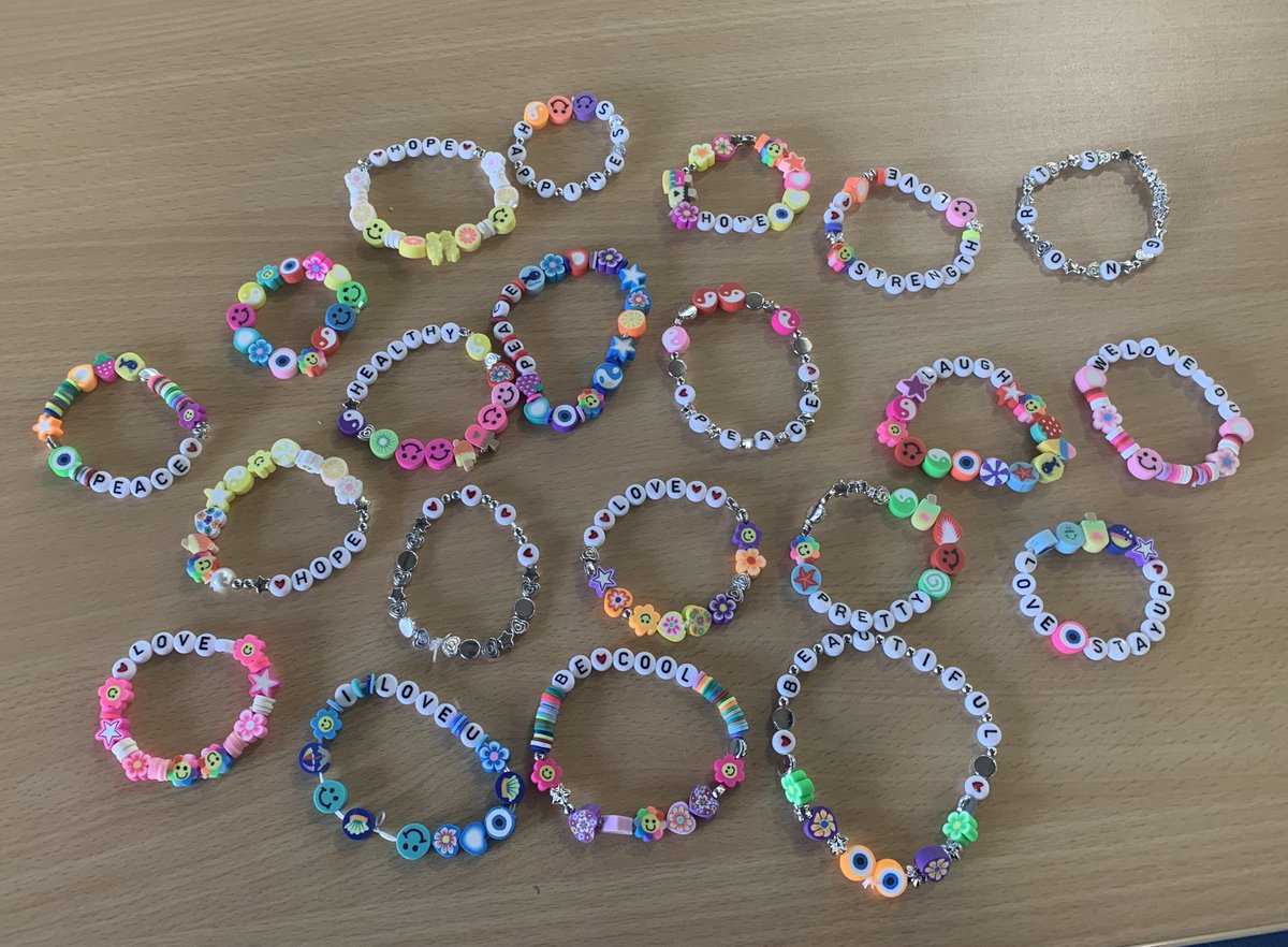 FCHS Library tweet media