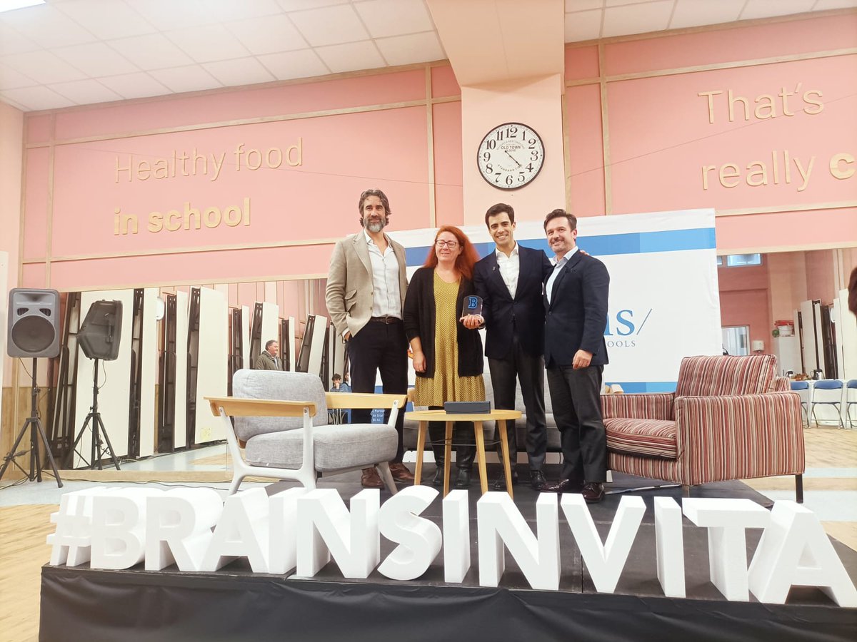 ospinadecano1's tweet photo. 💝Un orgullo compartir mi experiencia profesional, así como el reto que suponen las #EleccionesICAM2022 🗳️, en el marco de los actos de #BrainsInvita acogidos por @Colegio_Brains. https://t.co/RMFfBYOmHW