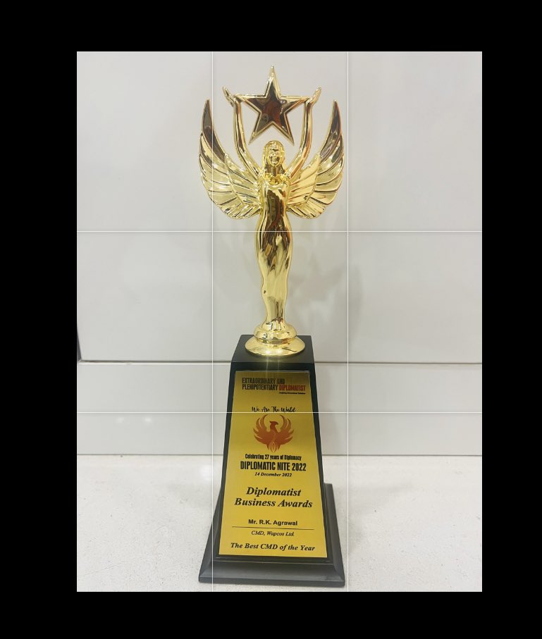 Mr. R.K.Agrawal, CMD, WAPCOS &amp; NPCC conferred with “The Best CMD of the Year” and WAPCOS conferred with “The Best PSU” by Extraordinary and Plenipotentiary Diplomatist at Diplomatic Nite 2022 Awards held during a glittering ceremony at New Delhi on 14th December, 2022.