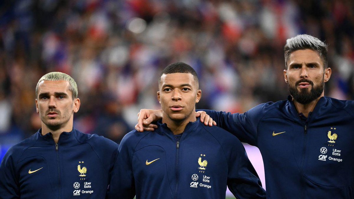 LCI's tweet photo. ⚽ EN DIRECT - France-Maroc sur @TF1 : place au choc ! https://t.co/6fxqYtxrSZ... #FRAMARC

📲 Suivez toute l'actu du #Mondial2022 avec l'appli gratuite TF1info en la téléchargeant ➡ https://t.co/oEcLFyT9Ad 

#FRAMAR https://t.co/RPc7TUEH3n