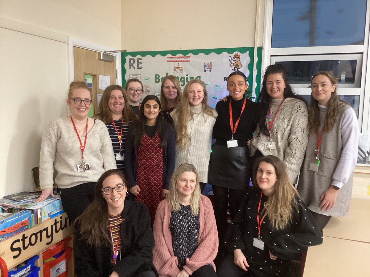 We’re all going to miss you Frances ⁦<a href="/SBTchaplaincy/">Catherine McCauley Chaplaincy</a>⁩ so much!🥹
Thank you for the dedicated service 💚and love ❤️that you have given our children and staff team, in your role as Lay Chaplain,over the last 8 years.
Good luck in your new adventure ⭐️⭐️⭐️
