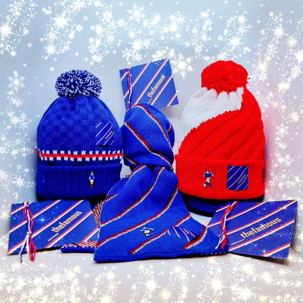 ___thefamous's tweet image. 🎄CHRISTMAS MEGA COMP🎄
...our festive gift to you 🎁

° Wilkins Volley + Souness Pin + £50 Voucher 
° 100% Lambswool Famous Scarf + Super Ally Pin + £50 Voucher 
° Coops Bobble + Coops Pin + £50 Voucher 

PLAY:
💬 Tag a pal below
💙 Like
🔁 RT Post

3 winners picked Sunday 18th.