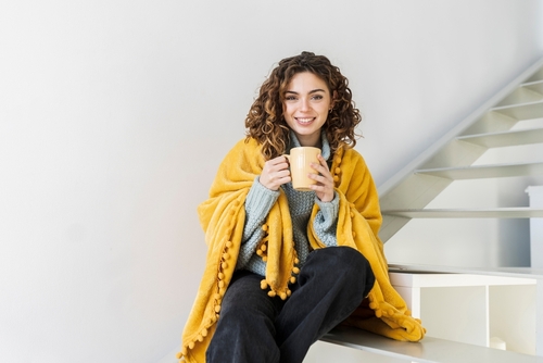 SFAgentBeth's tweet image. Why did the #StateFarm agent buy 10 cozy blankets?
She loves extra coverage!
I sure can relate to this #InsuranceJoke! How about you, Mt. Pocono? #HolidayJoke #BethMoloughneyStateFarm