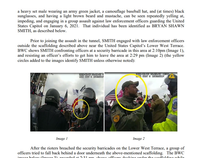 MacFarlaneNews's tweet photo. Court unseals yet another Capitol riot case

Charging document alleges Bryan Smith of Alabama carried a stun gun into tunnel amid confrontation with police 

(many more arrests expected) https://t.co/fFVaNVvlH6