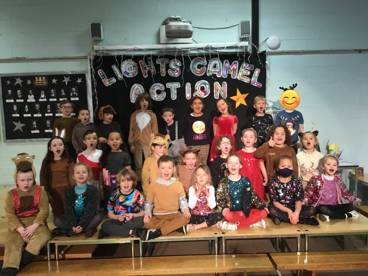 st_michaels_ham's tweet photo. 2P Funky Camels 🐪 That’s a wrap for our Infants Christmas shows! Well done EYFS &amp; KS1 Children you were all AMAZING! A big thank you to Mrs Bower who put the spectacular show together! 🤩🎄 #SMITHROCKS #SMITHMusic https://t.co/qc0VWeDh0S