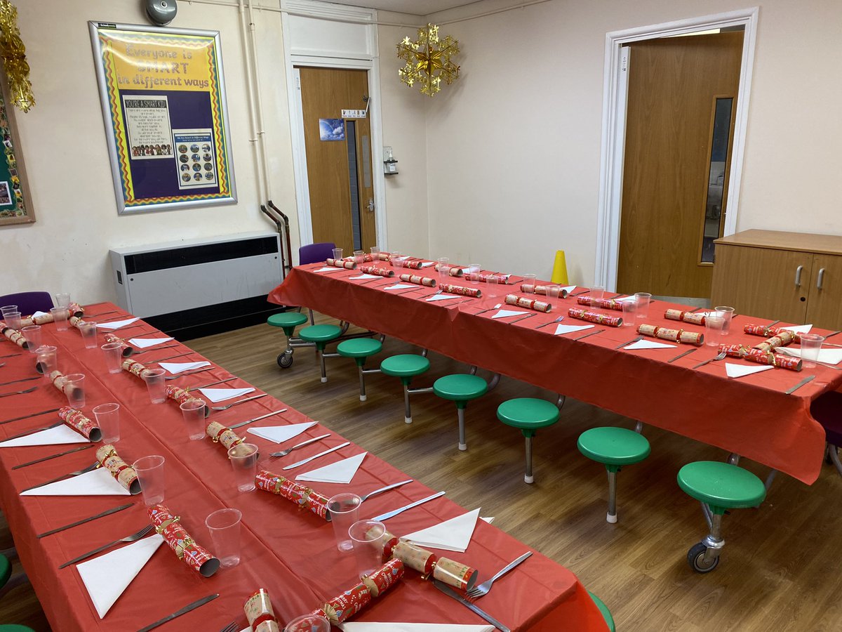 HoldbrookPri's tweet photo. We are ready…. Merry Xmas Everyone! 🎄🎁🎅 https://t.co/wcsqfD8R0V