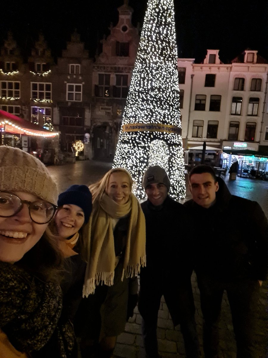 ExpORL KU Leuven (@exporl_kuleuven) on Twitter photo Team aphasia presented their work on neural envelope tracking of natural speech in aphasia (<a href="/Pieter_DClercq/">Pieter De Clercq</a> @KriesJill <a href="/ramtinTVT/">Ramtin Mehraram, Ph. D.</a>) and the prediction of language recovery and associated neuroplasticity in aphasia (<a href="/KSchevenels/">Klara Schevenels</a> <a href="/VandermostenM/">Maaike Vandermosten</a>) 🧠 at the #AphasiaJuniorDays Team aphasia presented their work on neural envelope tracking of natural speech in aphasia (<a href="/Pieter_DClercq/">Pieter De Clercq</a> @KriesJill <a href="/ramtinTVT/">Ramtin Mehraram, Ph. D.</a>) and the prediction of language recovery and associated neuroplasticity in aphasia (<a href="/KSchevenels/">Klara Schevenels</a> <a href="/VandermostenM/">Maaike Vandermosten</a>) 🧠 at the #AphasiaJuniorDays