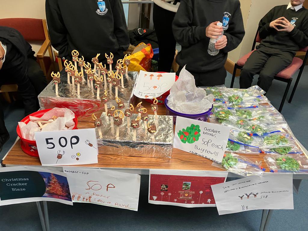 bridgehousesch1's tweet photo. Today we held our first ‘Christmas Cracker’ event! We had fabulous student performances of dances, drumming, jokes, beautiful readings and of course some lovely singing.  Also stalls and games that were all made by the pupils. A cracker of a day! 🎄🎅🏻 #semh https://t.co/ELurpEG4dA