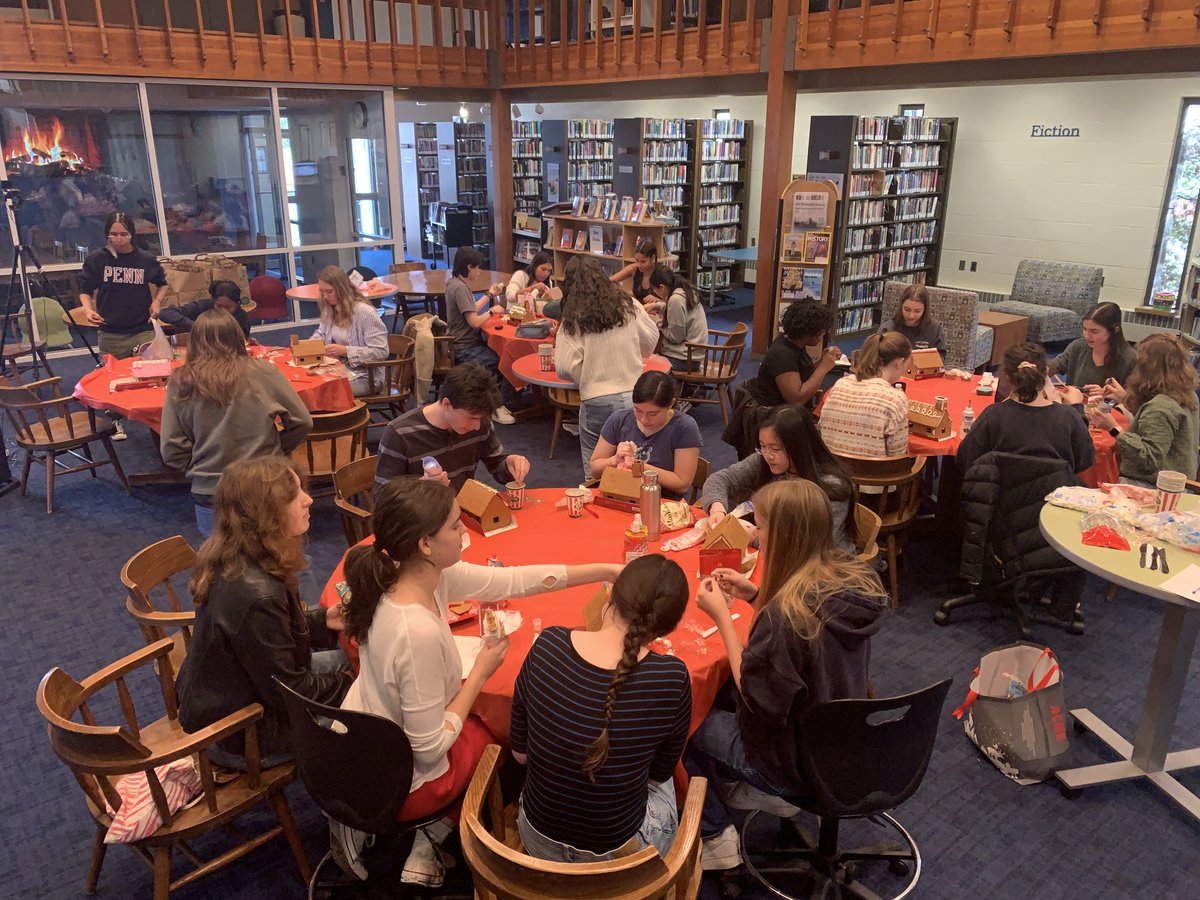 PennCharterLibs's tweet photo. US Book Club @PennCharter hosted a gingerbread house decorating party. Students shared it was, "the peak of their week." #schoollibraries #lifelonglearning #HappyHolidays! https://t.co/pJDLvSq67k