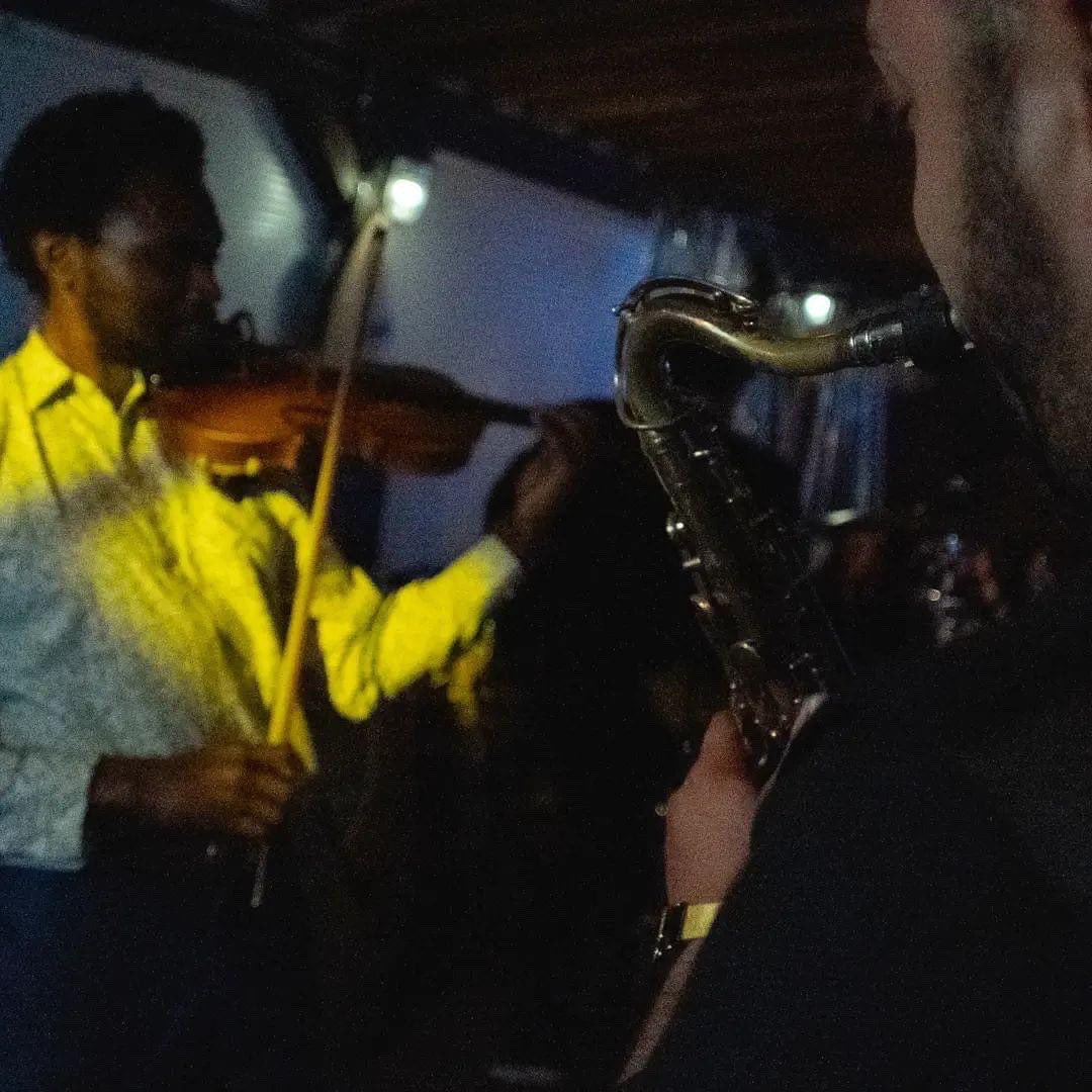 Plusable PR (@plusable_nyc) on Twitter photo EMERGE + GRIND Screening After-Party united all the elements of art and nature: music, film, dancing... wood, fire, water, beer, cocktails, shiny Emmy statuettes 😉 + charismatic, talented AF beasts <a href="/yurialvescinema/">Yuri Alves</a>
@ndo_champ EMERGE + GRIND Screening After-Party united all the elements of art and nature: music, film, dancing... wood, fire, water, beer, cocktails, shiny Emmy statuettes 😉 + charismatic, talented AF beasts <a href="/yurialvescinema/">Yuri Alves</a>
@ndo_champ