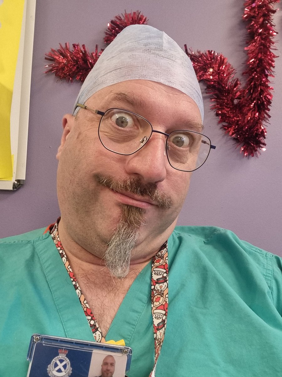 Trying to look intelligent on my theatres placement...#finalhurdles