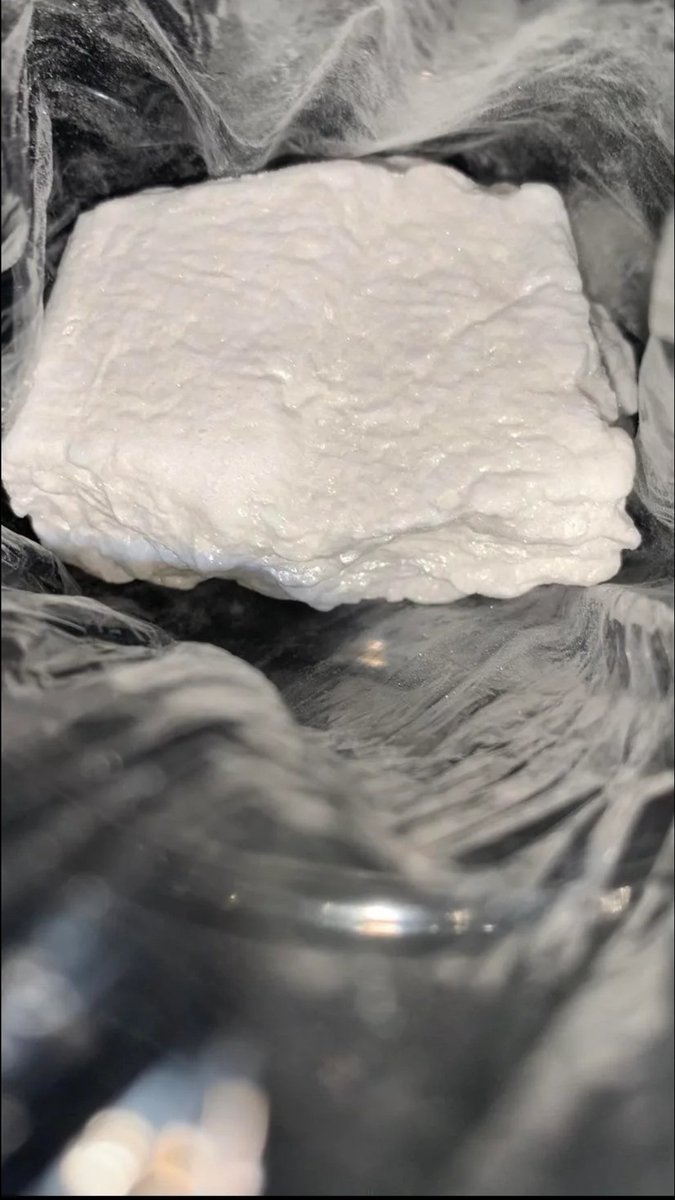 robert_plug's tweet photo. #snowmilan #snowporto #snowlondon #snowhouston #snownevada #snowBerlin #snowsandiego #snowmiami #snowgeorgia #snowmanchester #snowdallas #snowparis
#snowmadrid #snowcatalonia #snowmunich #snoworlando #snowrome #snowdortmund #snowbonn #snownewyork #snowinstabull #snowsweden #snow https://t.co/a3tcVCntK1