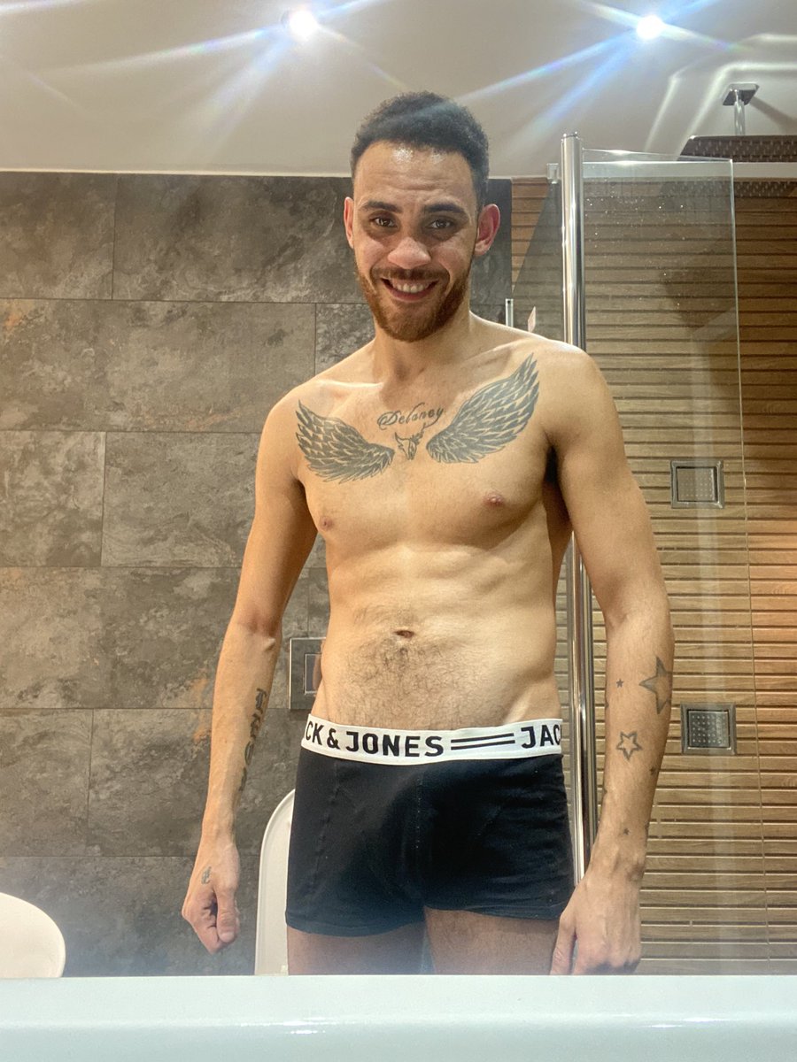 Reecedee1's tweet photo. Feeling horny β¦ like I could just fuck for hours !!! #bbc #naughtysluts #hugecock #gay #RT #LikeForLikes https://t.co/wwqix1TYzN
