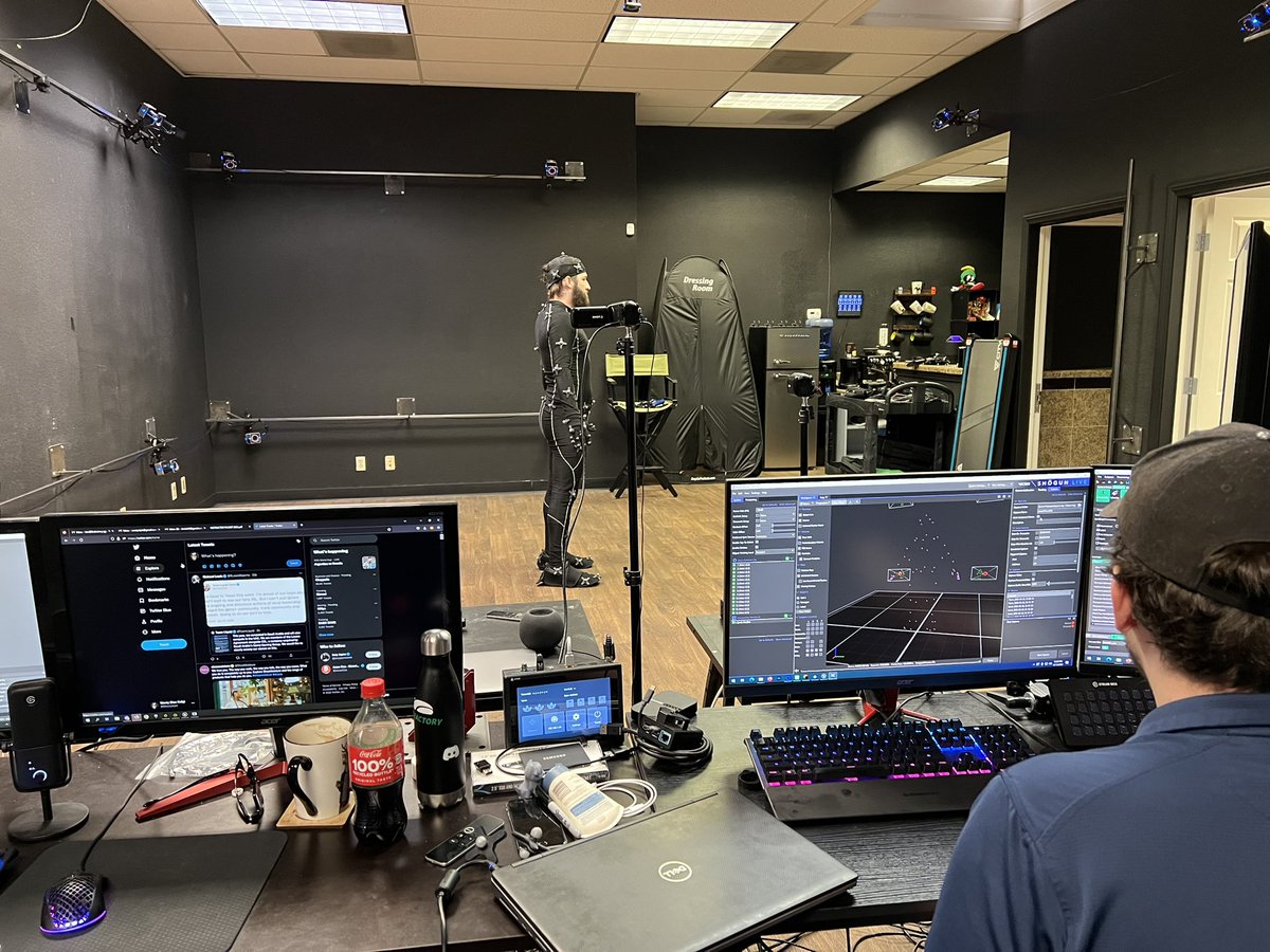 Wootystyle's tweet photo. Thanks @Vicon for popping in and getting us reset! So excited for the better workflow! LETS GOOOOOO! https://t.co/isZr9EDWD5